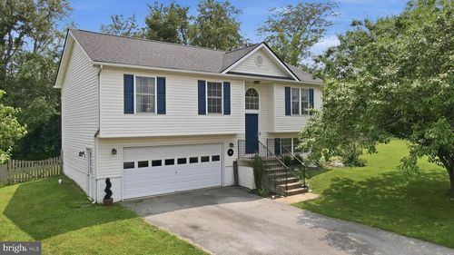 19 Hare Ct, RANSON, WV, 25438-4842 | Card Image