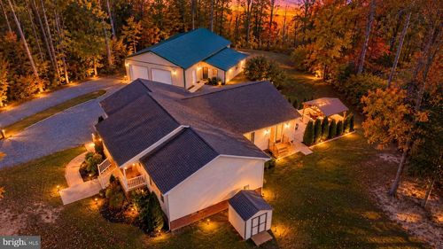 391 Harness Ln, LOUISA, VA, 23093-5460 | Card Image