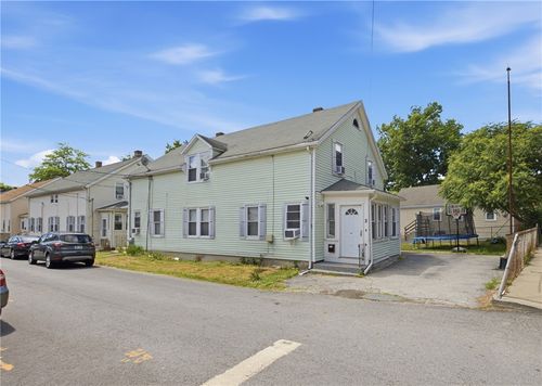 2 Beckside Road, North Providence, RI, 02911 | Card Image