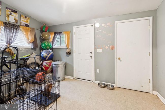 125 W Federal St, Home with 3 bedrooms, 2 bathrooms and null parking in Burlington NJ | Image 9