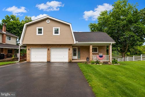 5973 Del Haven Road, BANGOR, PA, 18013 | Card Image
