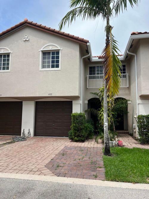 4113 Napoli Lake Dr, Riviera Beach, FL, 33410-7508 | Card Image