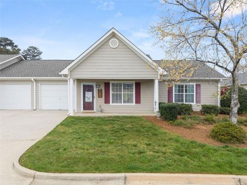3033 Bentley Park Cir, Gainesville, GA, 30504-5681 | Card Image
