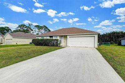 617 Nw Cardinal Dr, House other with 3 bedrooms, 2 bathrooms and null parking in Port St. Lucie FL | Image 2