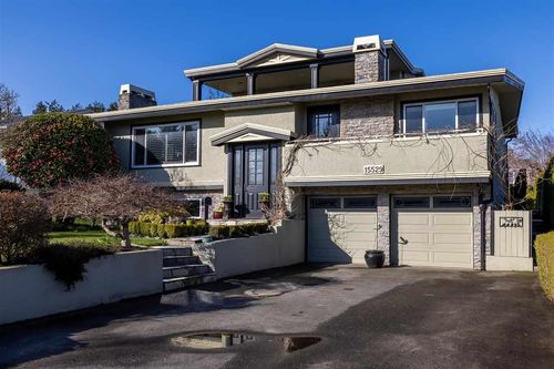 15529 Semiahmoo Ave, White Rock, BC, V4B1T9 | Card Image