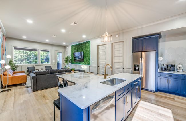 2283 Young Ave, House other with 6 bedrooms, 4 bathrooms and null parking in Memphis TN | Image 28