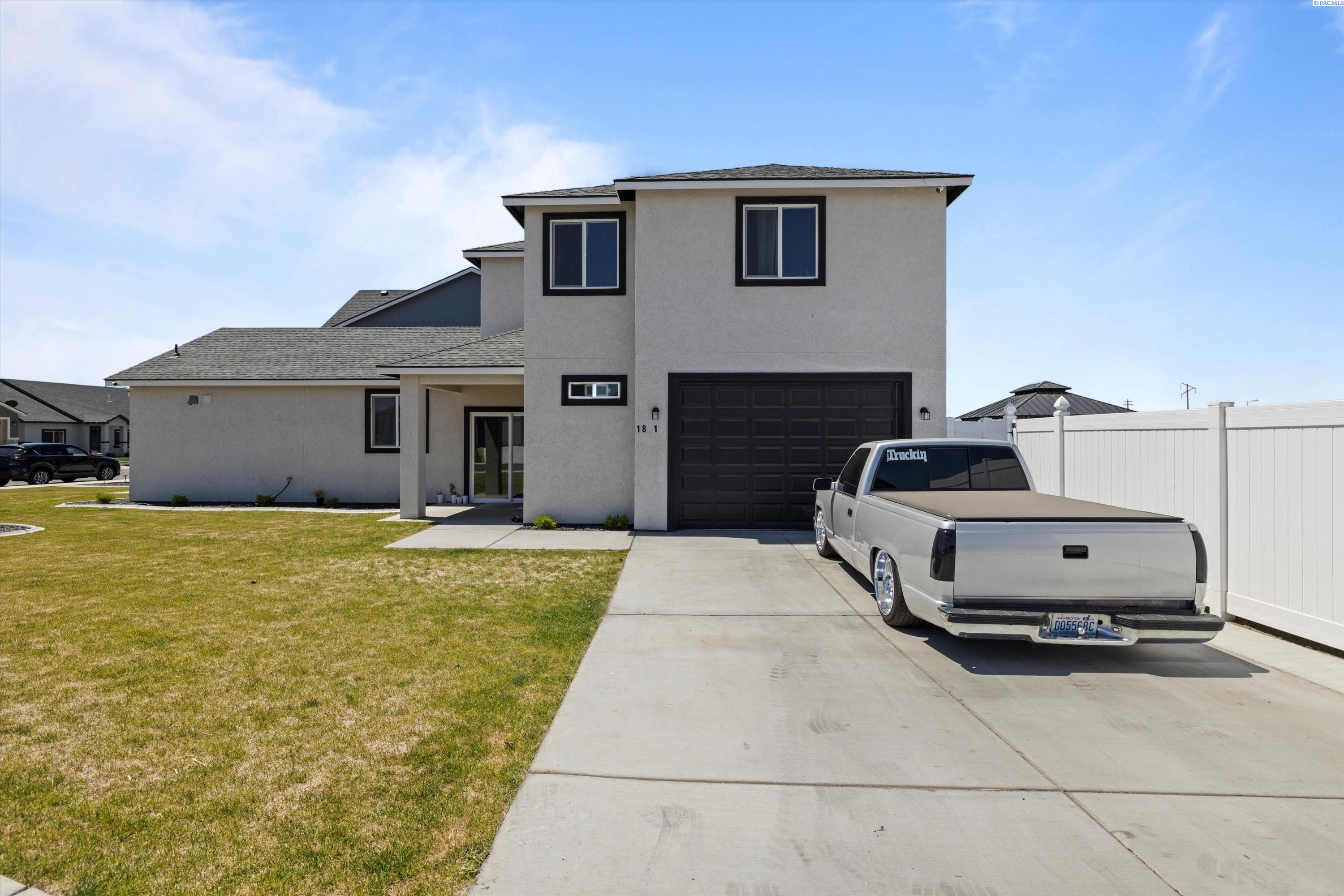 Highland St, Pasco, WA 99301