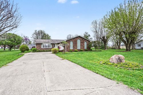 23624 Parker Court, Circleville, OH, 43113 | Card Image