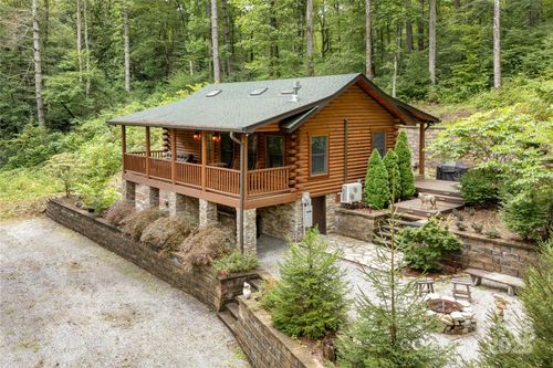 458 Rio Verde Dr, Zirconia, NC, 28790-0569 | Card Image