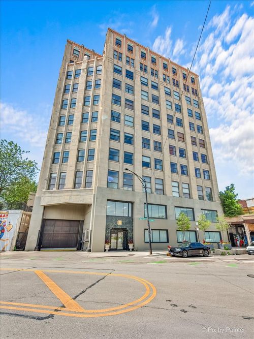 unit-822-1550 S Blue Island Ave, Chicago, IL, 60608-3069 | Card Image
