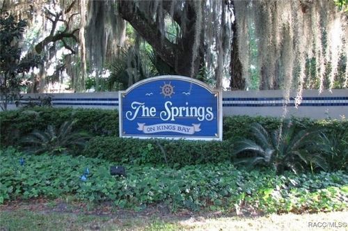 216 Nw Bay Path Dr, CRYSTAL RIVER, FL, 34428-4027 | Card Image