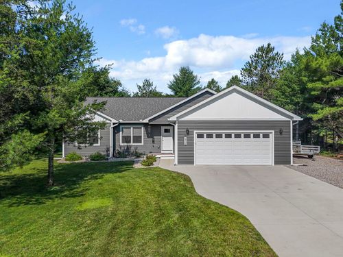1906 Old Cabin Dr, Interlochen, MI, 49643-8714 | Card Image