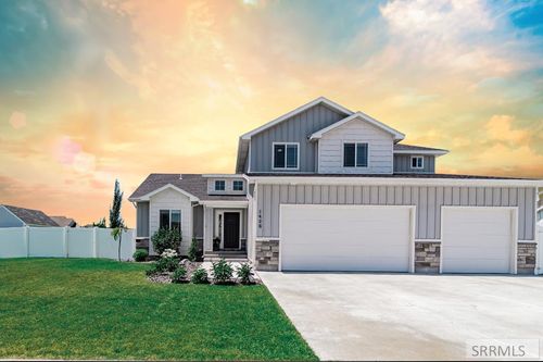 1426 Castelli Dr, Ammon, ID, 83401-5598 | Card Image