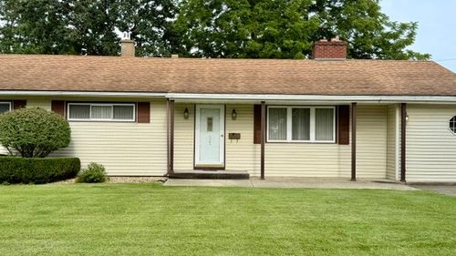 525 E Honeywell Ave, Hoopeston, IL, 60942 | Card Image