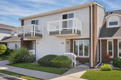 46-25 Meadow Ave, Monmouth Beach, NJ, 07750-1062 | Card Image