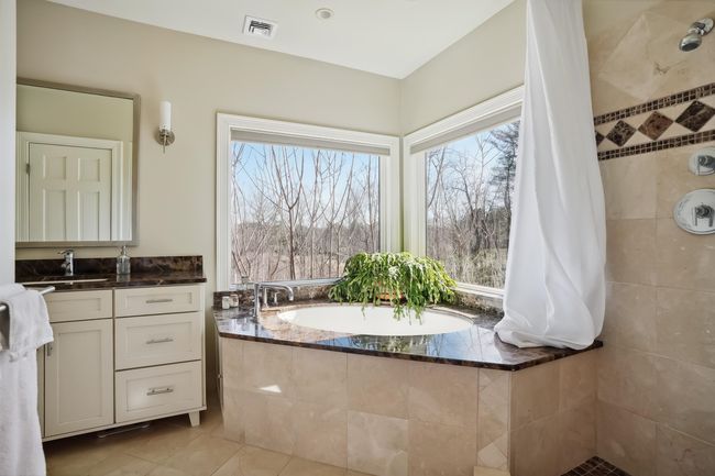 29 Southgate Rd, House other with 4 bedrooms, 4 bathrooms and null parking in Hollis NH | Image 32