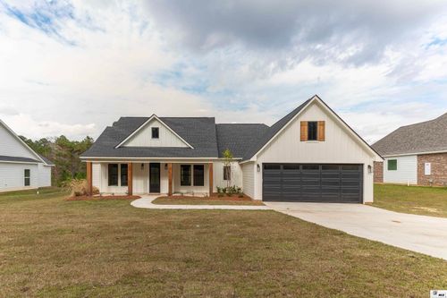 137 Mount Harmony Church Rd, Ruston, LA, 71270-1633 | Card Image