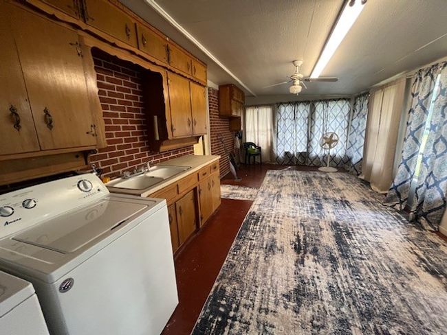 602 West St, House other with 3 bedrooms, 2 bathrooms and null parking in Hico TX | Image 20