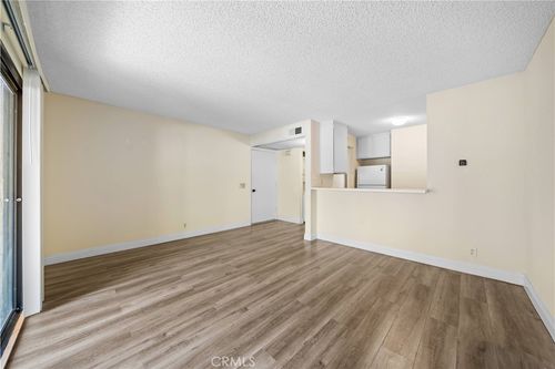 24-208 Orange Blossom, Irvine, CA, 92618-4419 | Card Image
