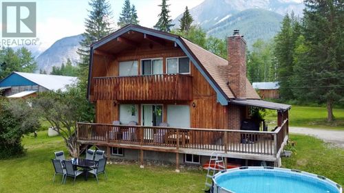 1871 Blaeberry Rd, Golden, BC, V0A1H1 | Card Image