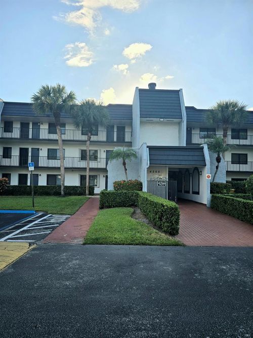 apt-303-4266 Deste Ct, Lake Worth, FL, 33467-4168 | Card Image