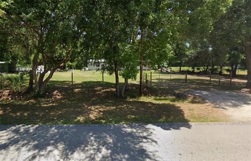 3904 Cork Rd, Plant City, FL, 33565-3848 | Card Image