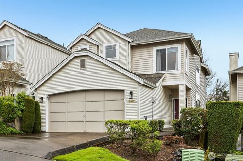 441 S 51st Ct, Renton, WA, 98055-6363 | Card Image