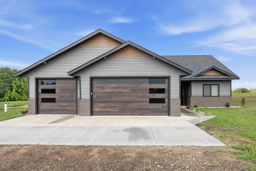 14360 Leisure Ln, Lake Park, MN, 56554-9275 | Card Image