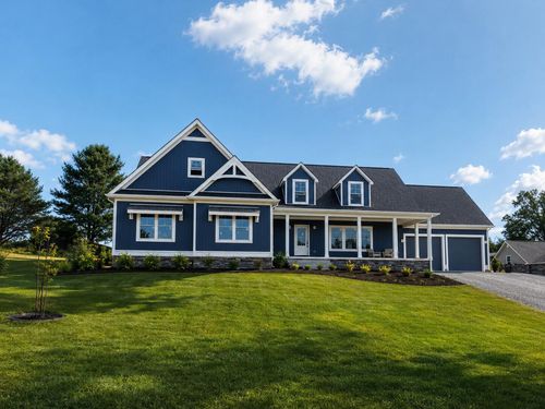138 Bentgrass Dr, Hardy, VA, 24101-2610 | Card Image