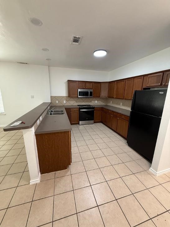 Residential Lease in Little Elm 5