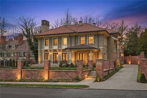 5565 Northumberland St, Pittsburgh, PA, 15217-1163 | Card Image
