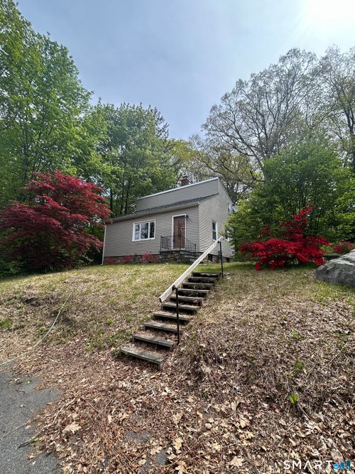 231 Patterson St, Torrington, CT, 06790-5550 | Card Image