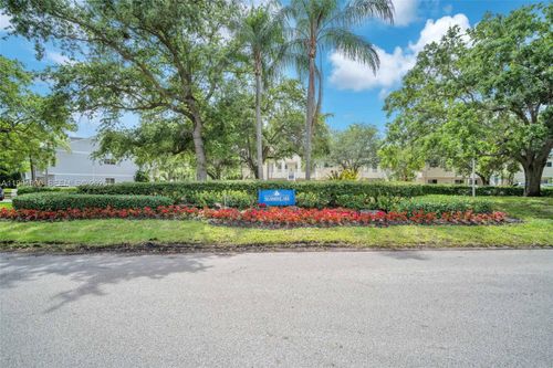 107-3437 Nw 44th St, Lauderdale Lakes, FL, 33309-4272 | Card Image