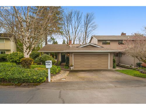 19 Bloch Ter, Lake Oswego, OR, 97035-1407 | Card Image