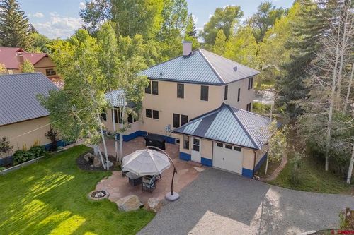 322 N Iowa St, Gunnison, CO, 81230-2222 | Card Image