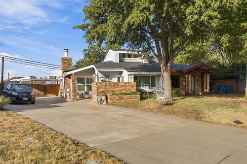 501 Hunters Glen St, Lewisville, TX, 75067-3548 | Card Image