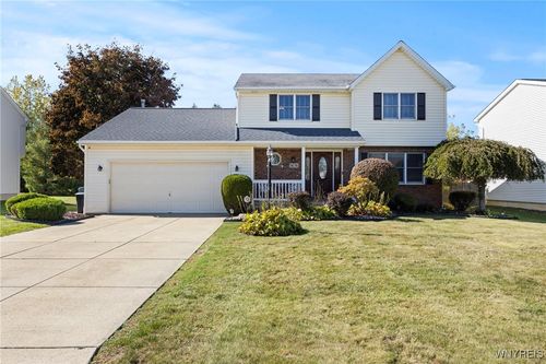 3636 Julie Ct, North Tonawanda, NY, 14120-1239 | Card Image