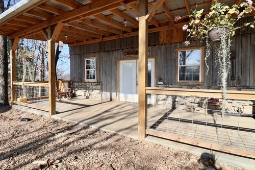 4561 Mayberry Prong Rd, Linden, TN, 37096-4887 | Card Image