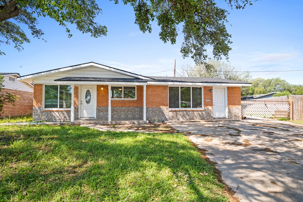 Alma St, Corpus Christi, TX 78411