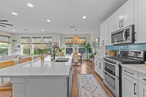 317 Bridgeford Drive, Austin, TX, 78745 | Card Image