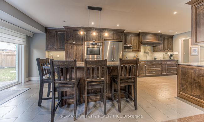 124 Rose Bridge Cres, House other with 2 bedrooms, 3 bathrooms and 2 parking in Cambridge ON | Image 19