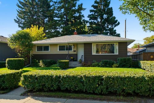 163 Flavelle Rd Se, Calgary, AB, T2H1G1 | Card Image