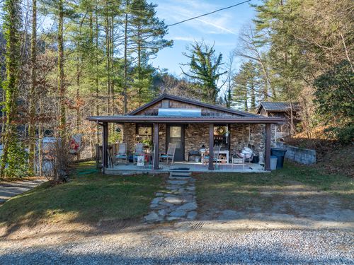 51 Briarberry Ln, Glenville, NC, 28736-8894 | Card Image