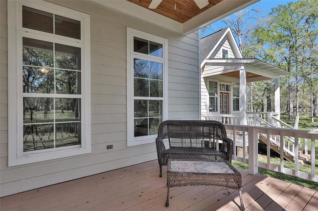 20802 Pecan Bend Rd, House other with 4 bedrooms, 4 bathrooms and 3 parking in Damon TX | Image 5