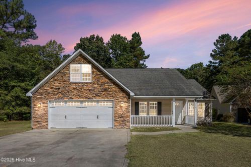 278 Blue Creek Farms Dr, Jacksonville, NC, 28540-3171 | Card Image