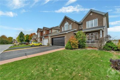 56 Lloydalex Cres, House other with 5 bedrooms, 4 bathrooms and 6 parking in Stittsville ON | Image 1