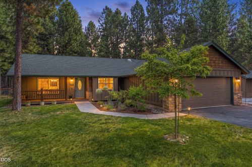 15375 Ponderosa Loop, La Pine, OR, 97739-8935 | Card Image