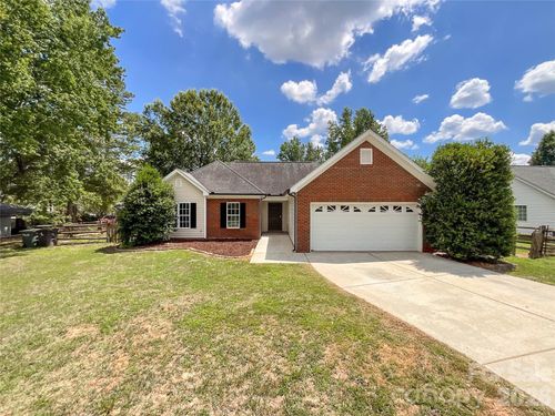 2007 Gambrel Way, Monroe, NC, 28112-6109 | Card Image