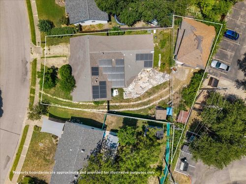 8503 Stillwood Ln, Austin, TX, 78757-6940 | Card Image