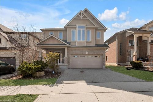341 Zeller Dr, Kitchener, ON, N2A0B2 | Card Image